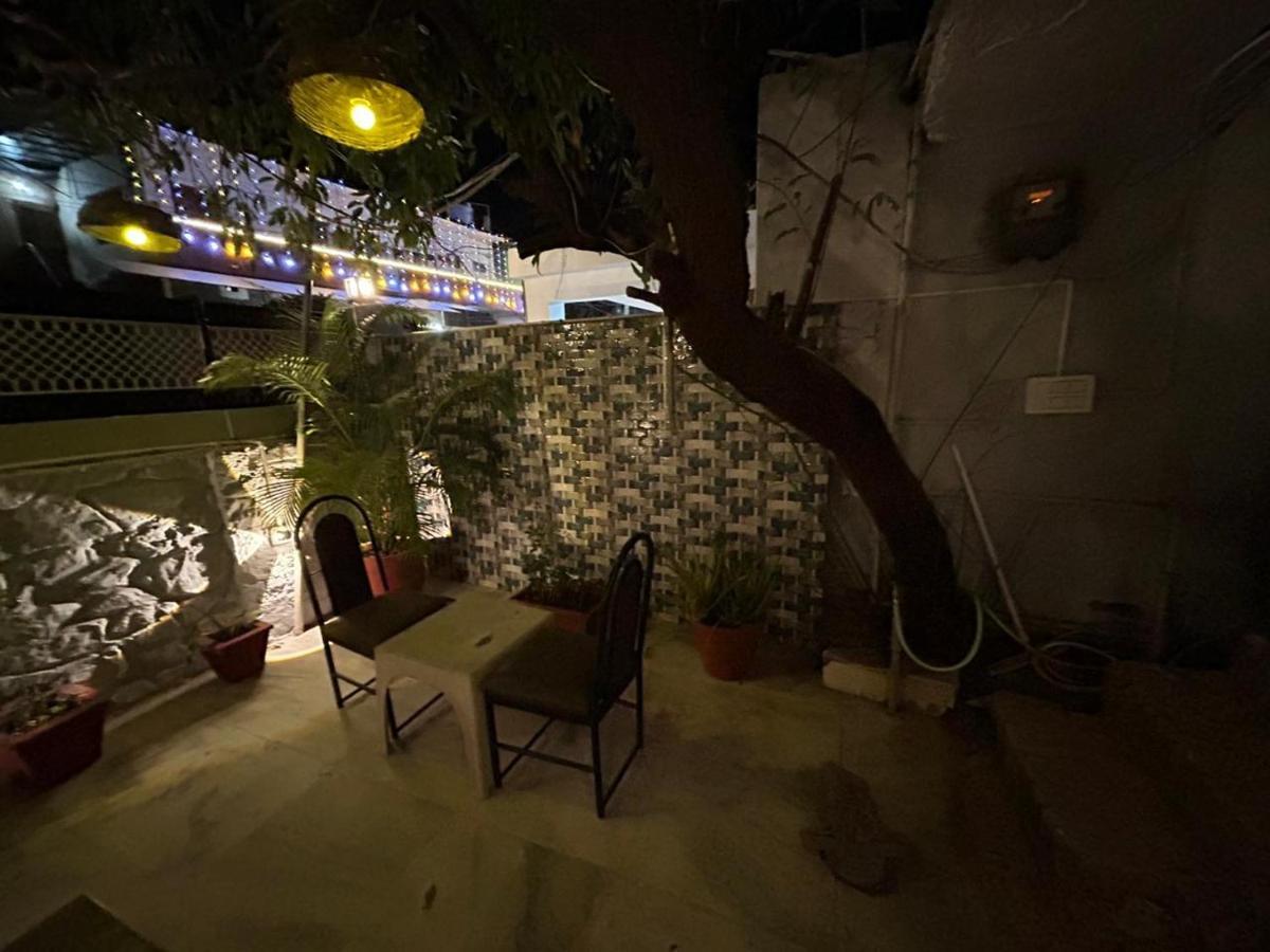 The Peach Tree Rooms مونت ابو المظهر الخارجي الصورة