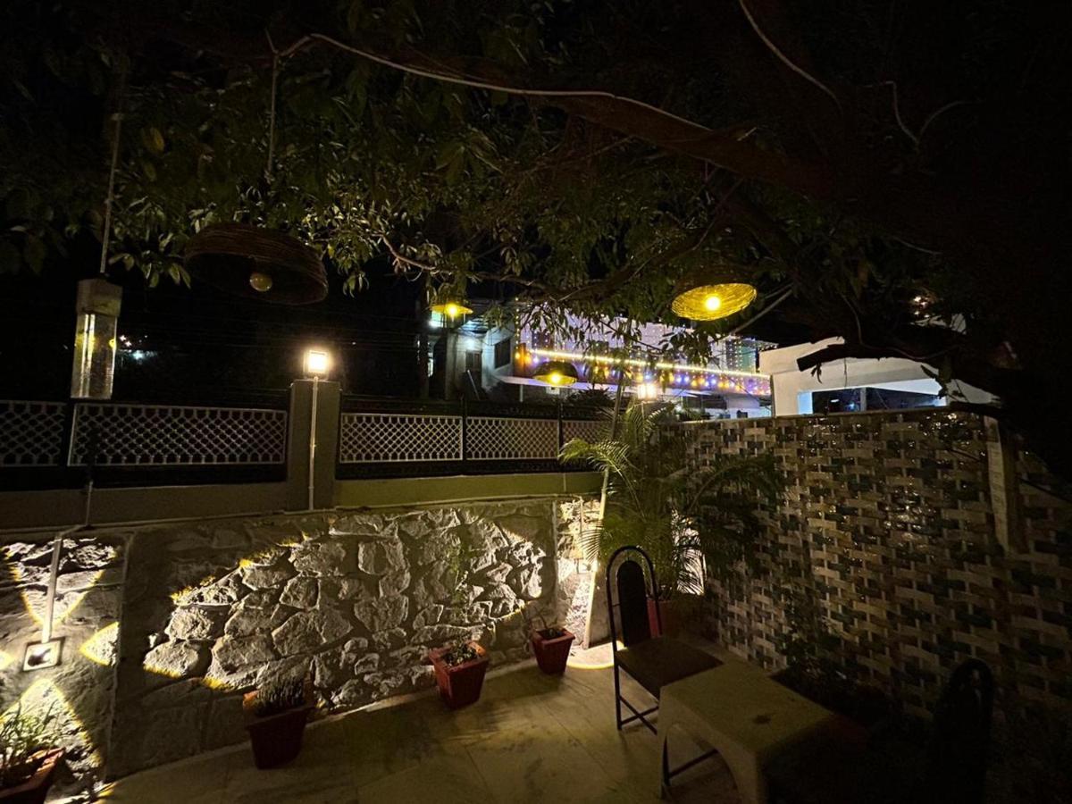 The Peach Tree Rooms مونت ابو المظهر الخارجي الصورة