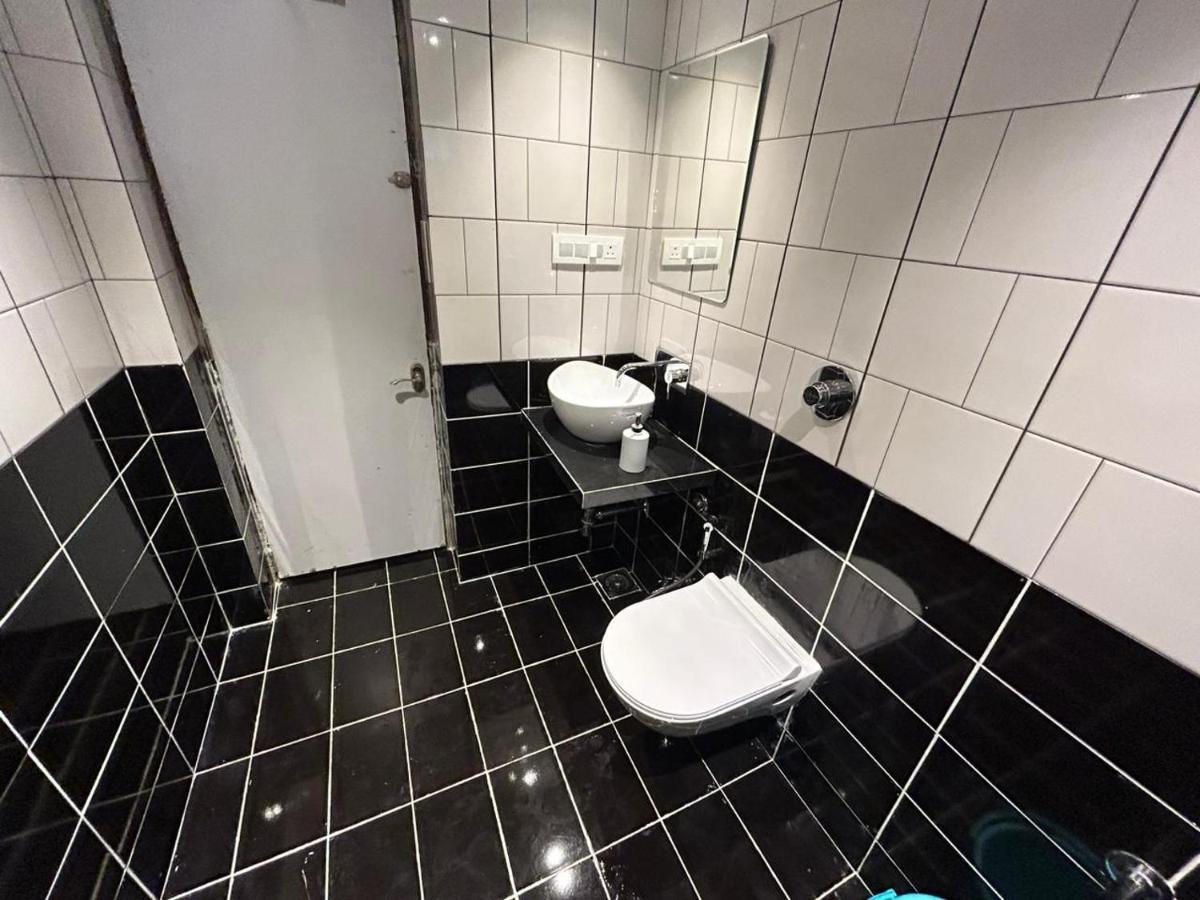 The Peach Tree Rooms مونت ابو المظهر الخارجي الصورة