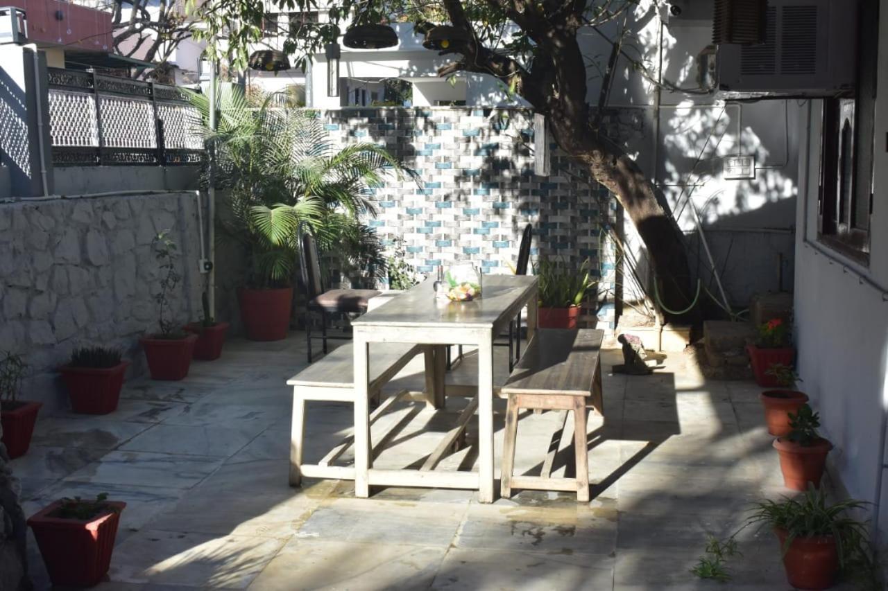The Peach Tree Rooms مونت ابو المظهر الخارجي الصورة